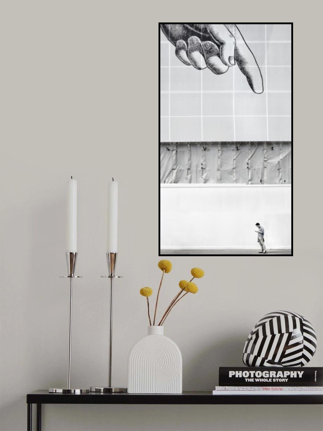 the finger points Poster och Canvastavla