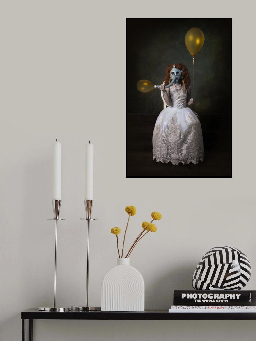 Little gas mask Poster och Canvastavla