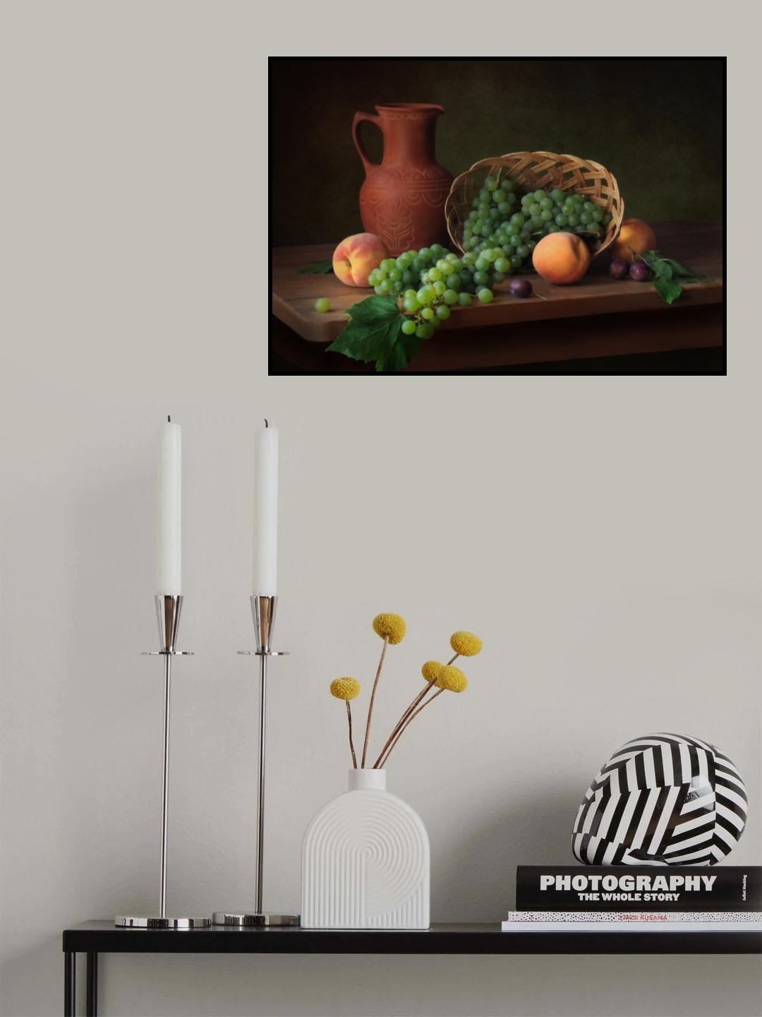 С персиками и виноградом Poster och Canvastavla