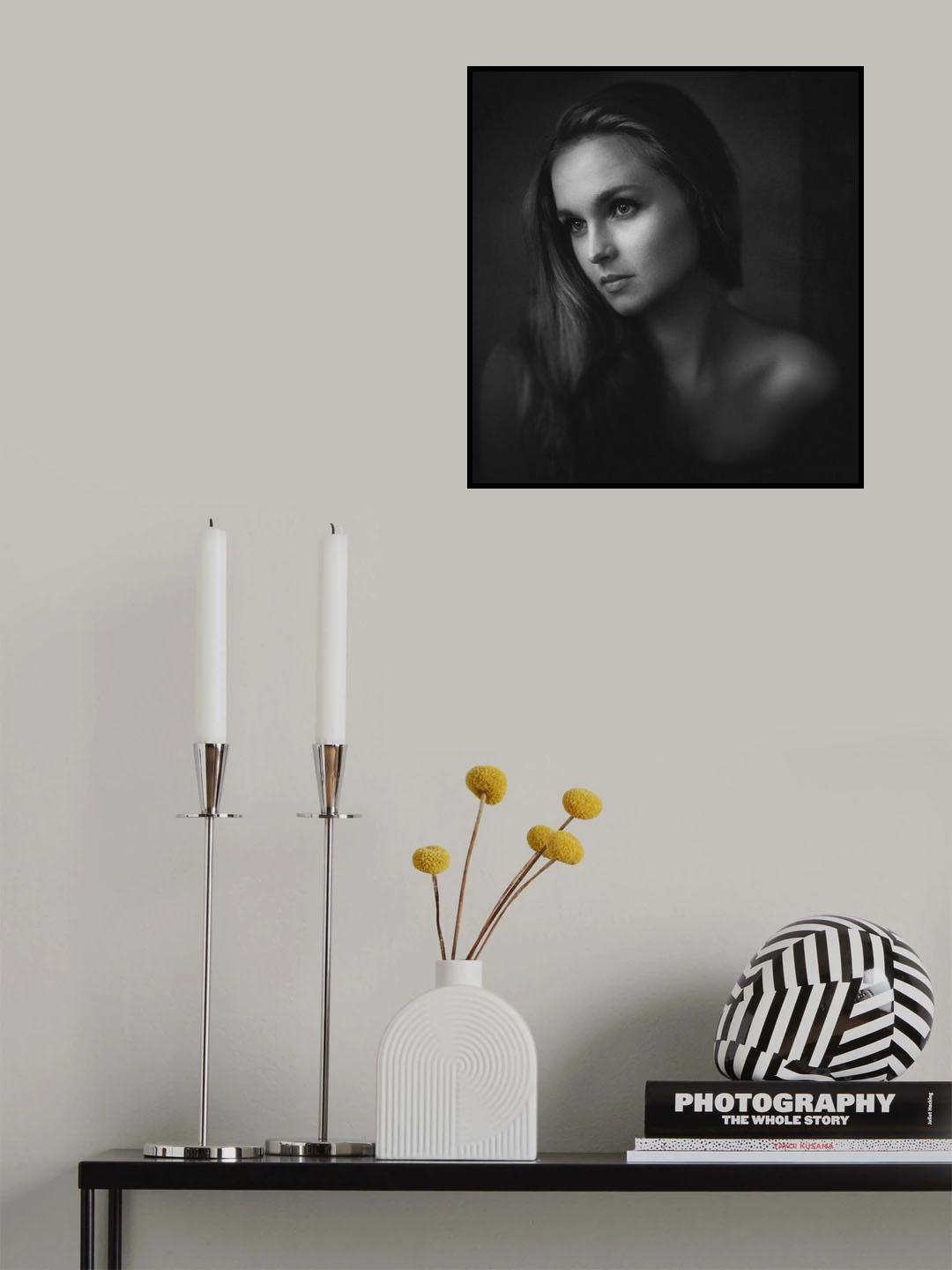 Yana Poster och Canvastavla