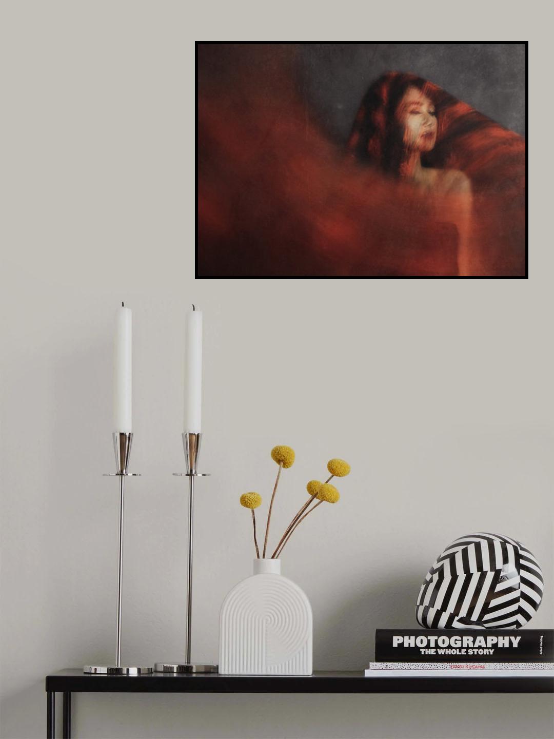 red shawl circle Poster och Canvastavla