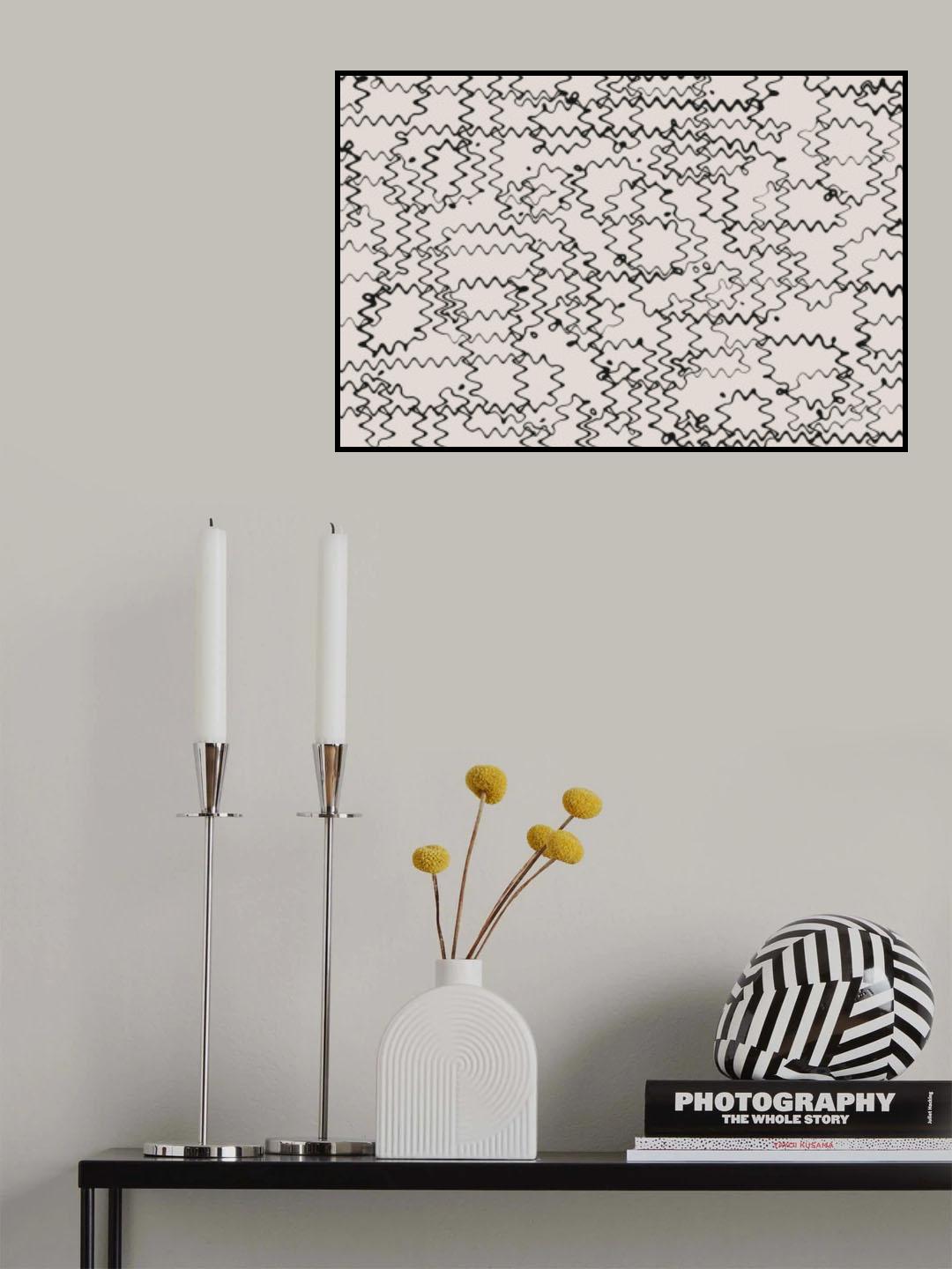 Shaky Thin Lines Square Poster och Canvastavla