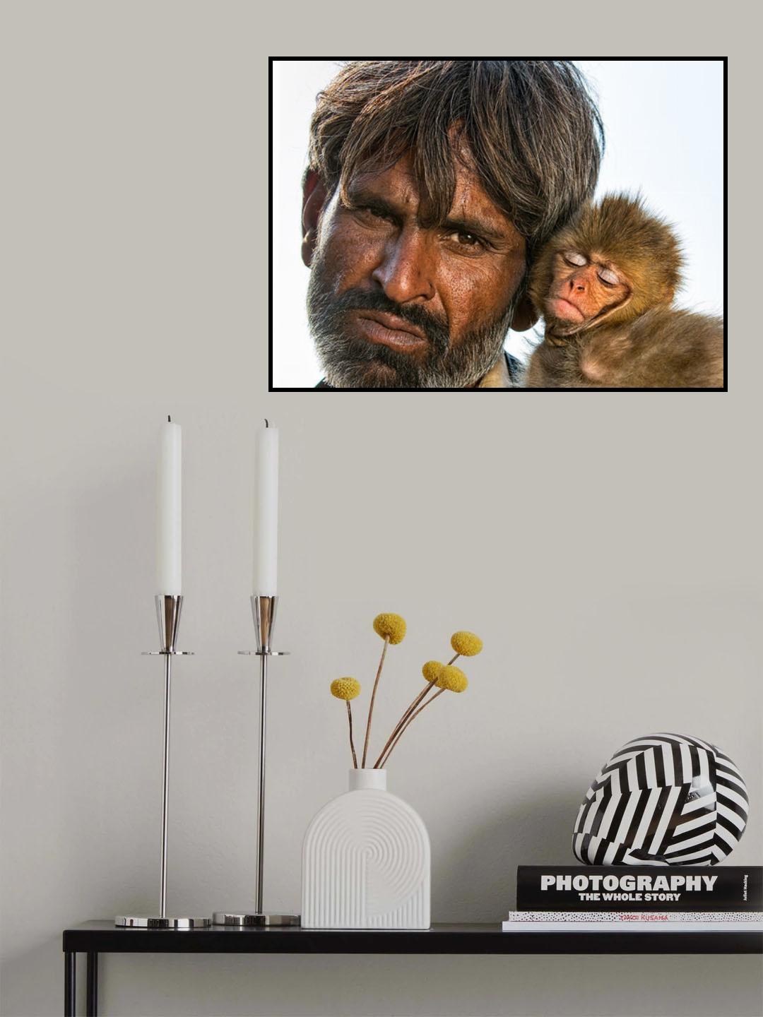 Man & Monkey Poster och Canvastavla