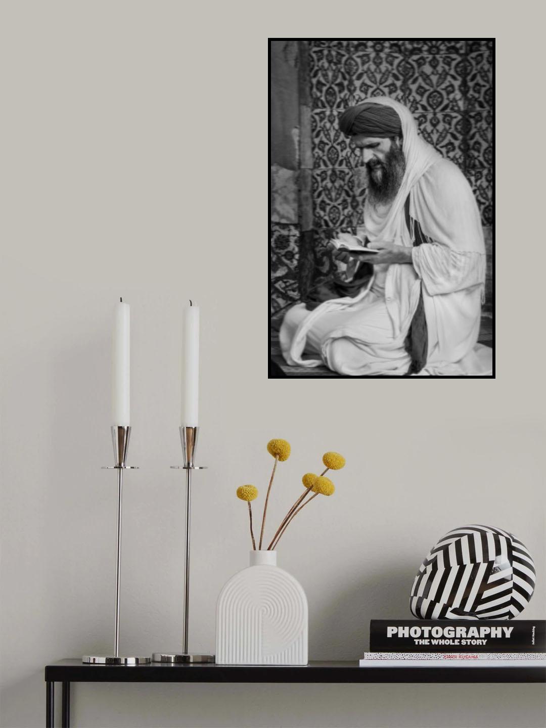 a man praying in the mosque Poster och Canvastavla