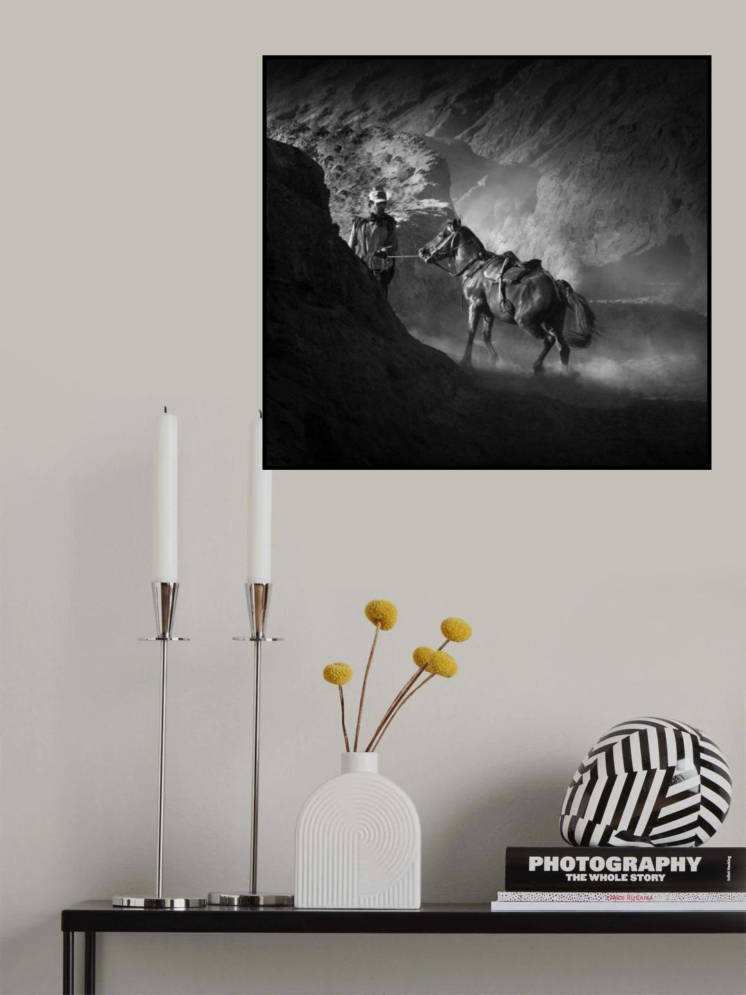 Horse bit angry Poster och Canvastavla