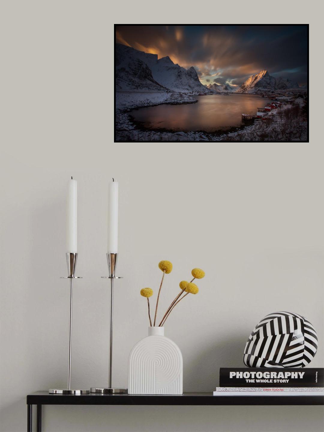Crawling light over the bay Poster och Canvastavla