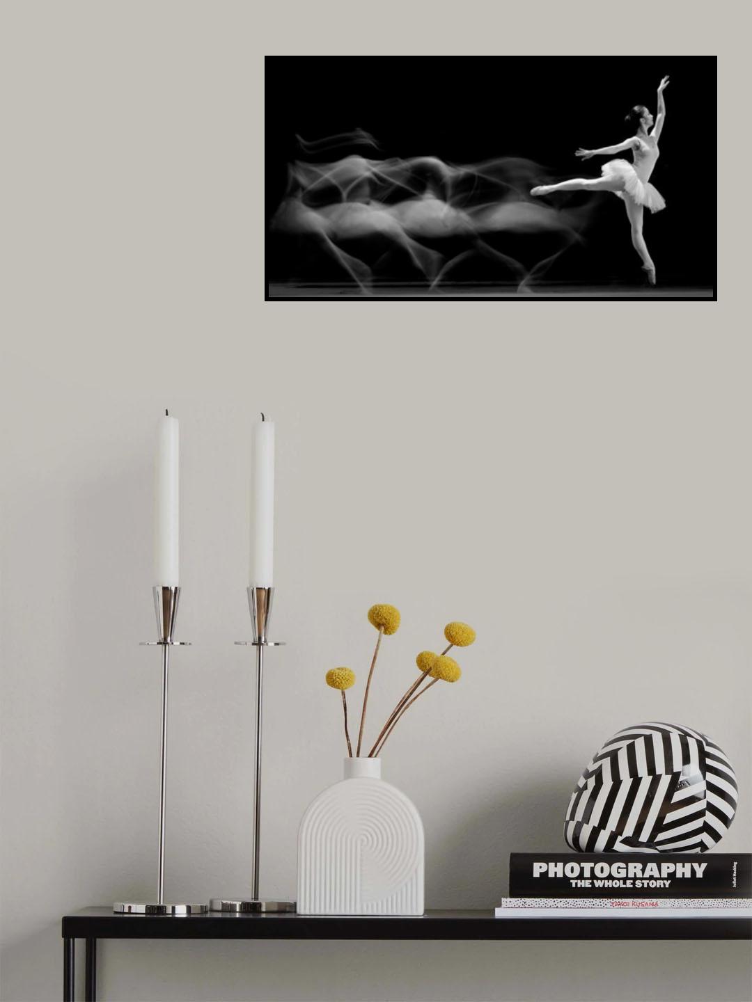 Beautiful Moves Poster och Canvastavla
