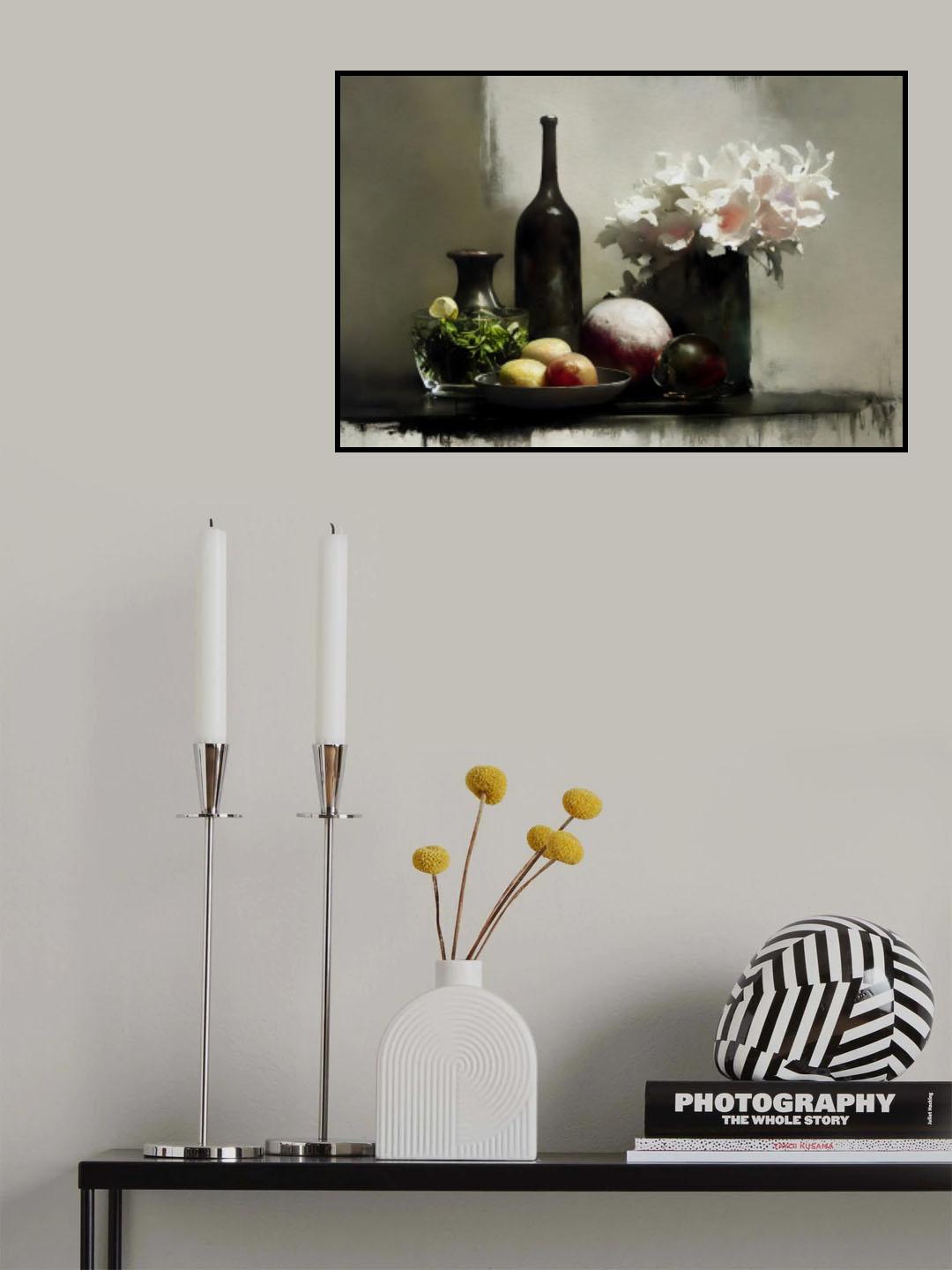 Stilllife With Black Bottle Poster och Canvastavla
