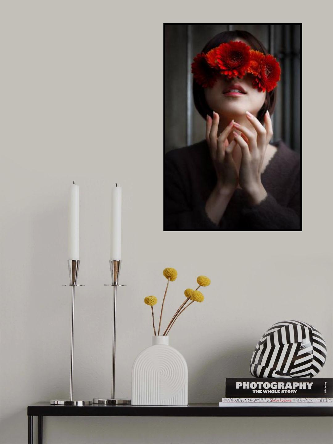 Gerbera girl Poster och Canvastavla