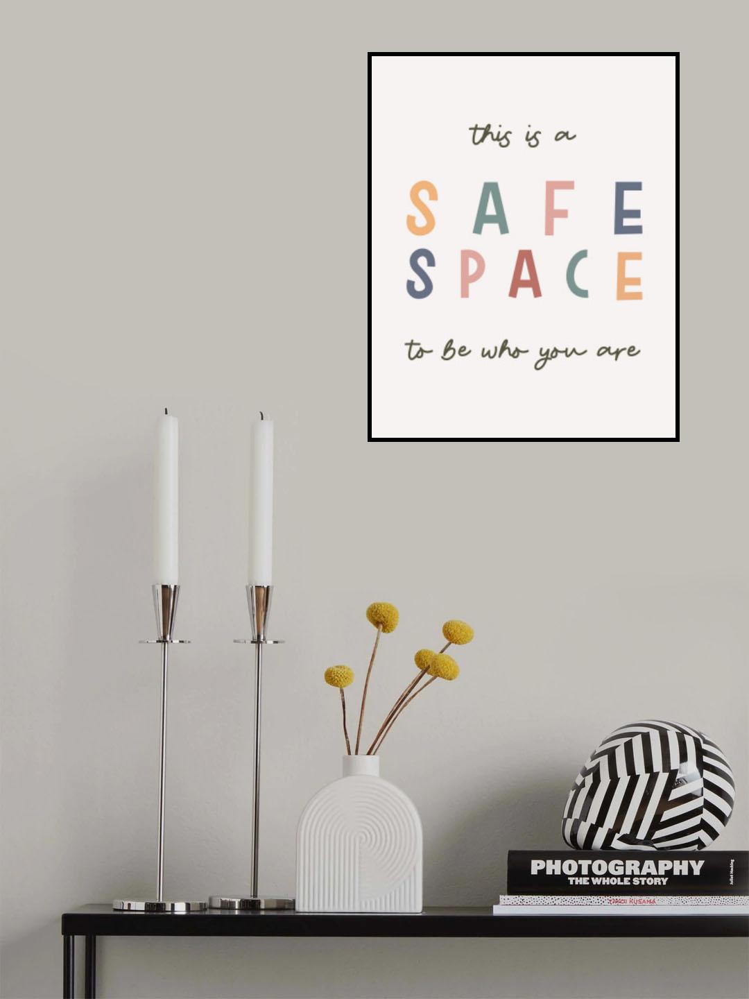 Safe Space Poster och Canvastavla