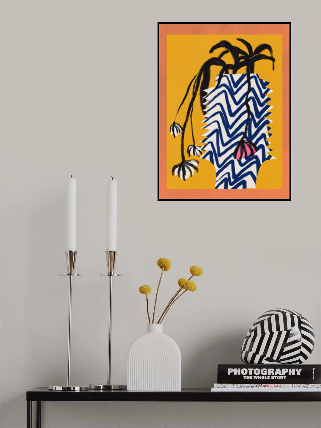 Spider Flower In Vase Poster och Canvastavla