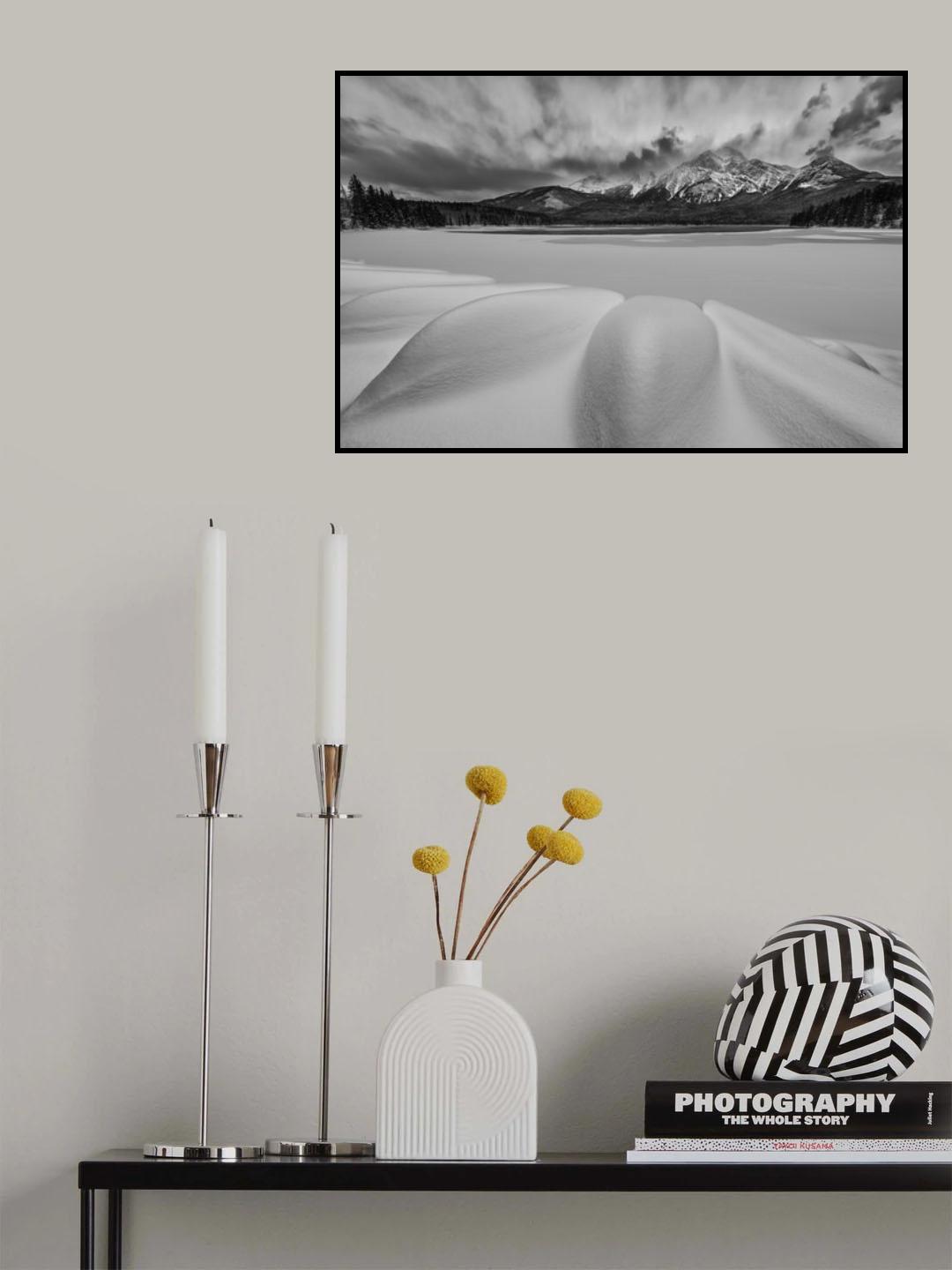 Pyramid Lake in Winter Poster och Canvastavla