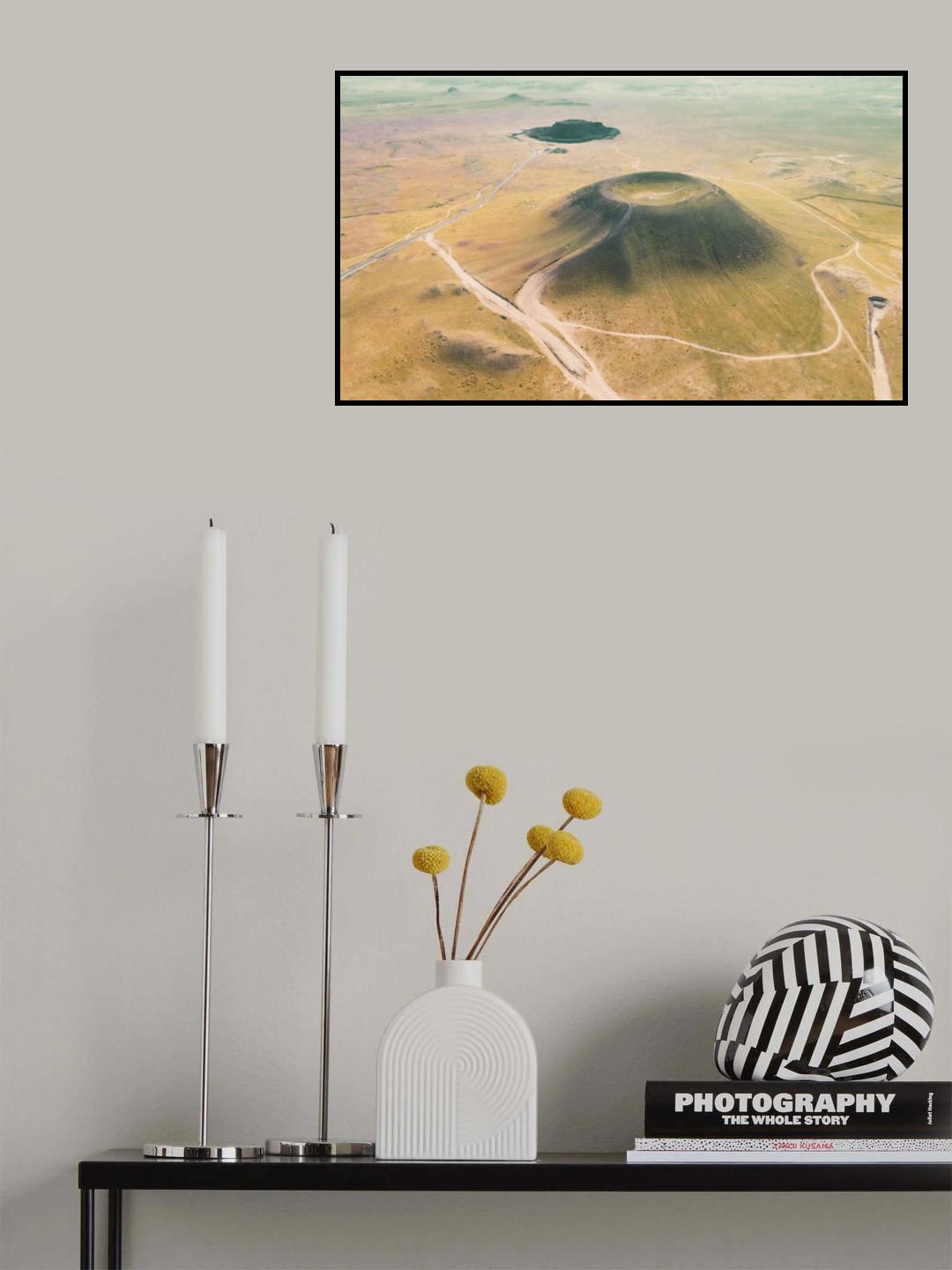 A volcanic volcano Poster och Canvastavla