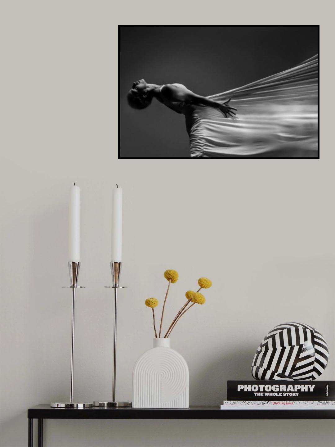 Fly in the wind Poster och Canvastavla