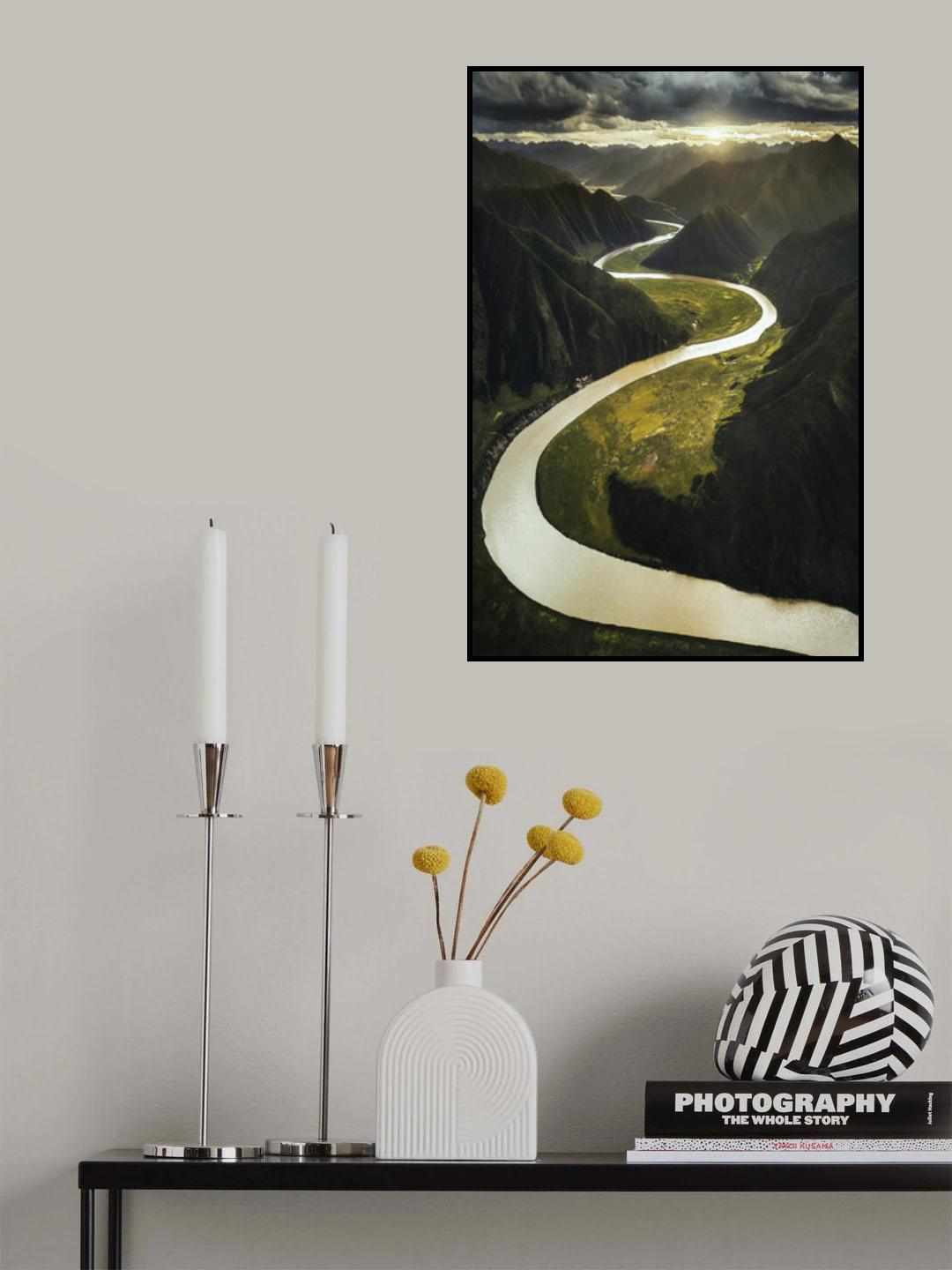 Sleeping dragon in the valley Poster och Canvastavla