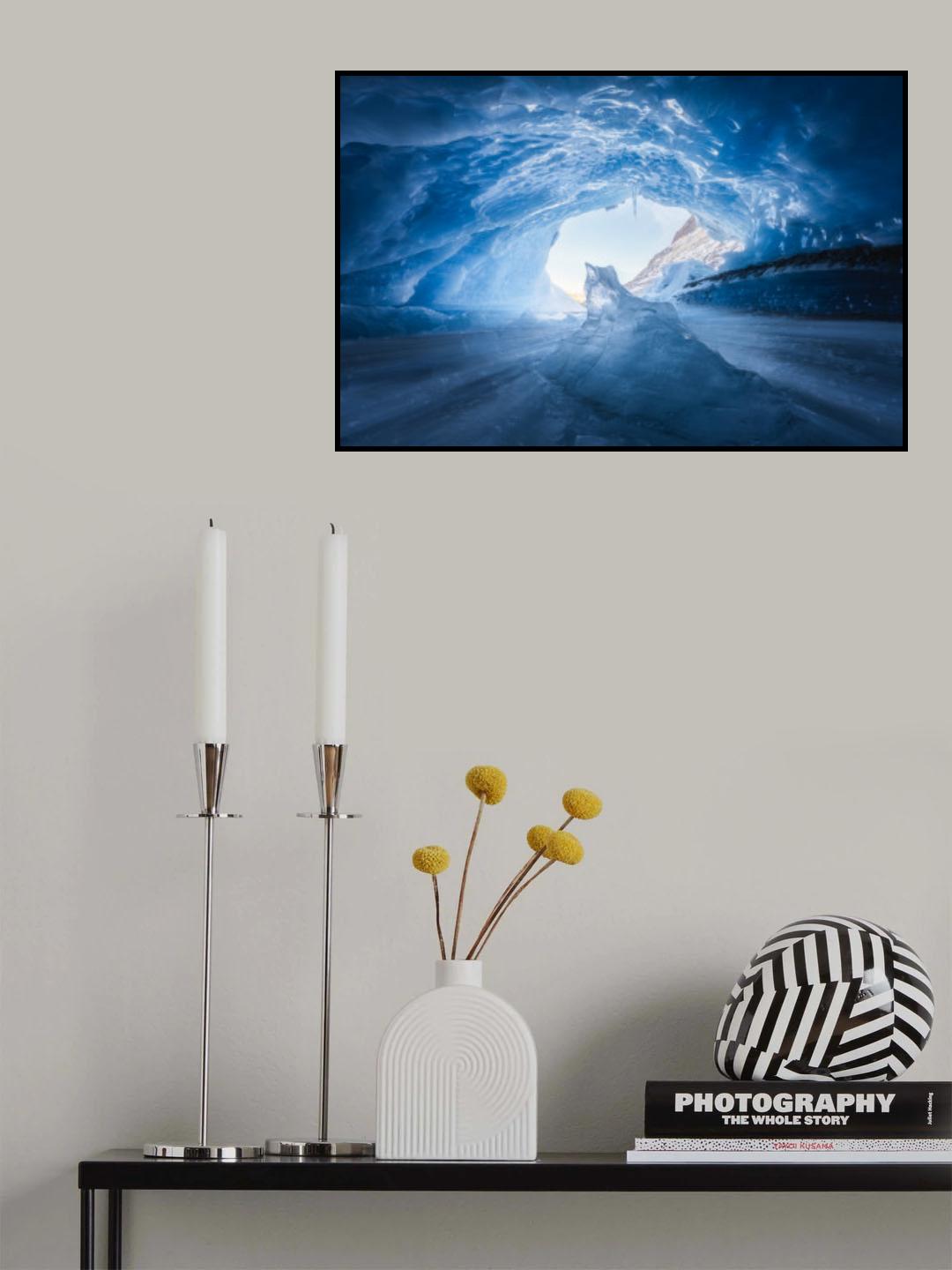 In and Out Glacier Poster och Canvastavla