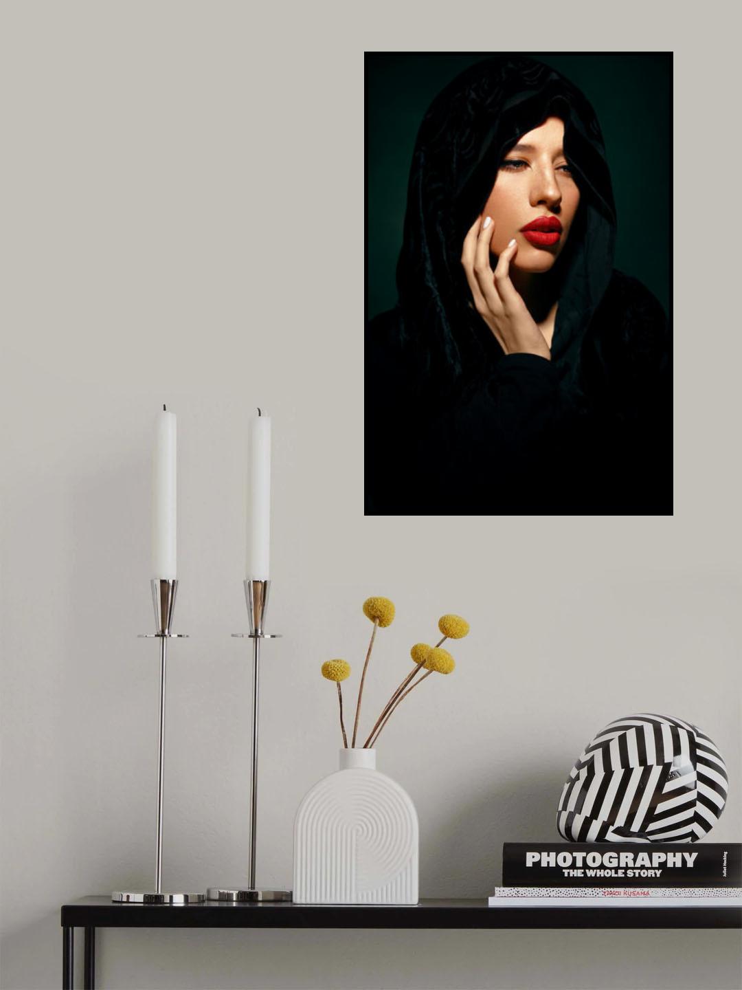 Covert Poster och Canvastavla