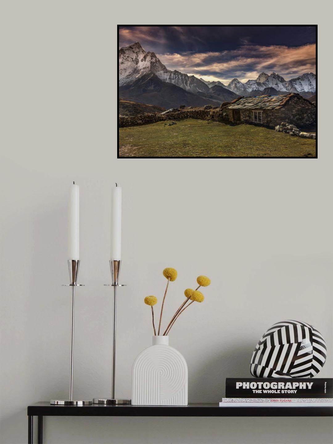 A hut in high himalayas Poster och Canvastavla