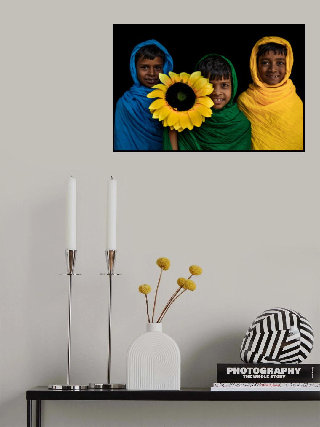 Child portrait with sunflower Poster och Canvastavla