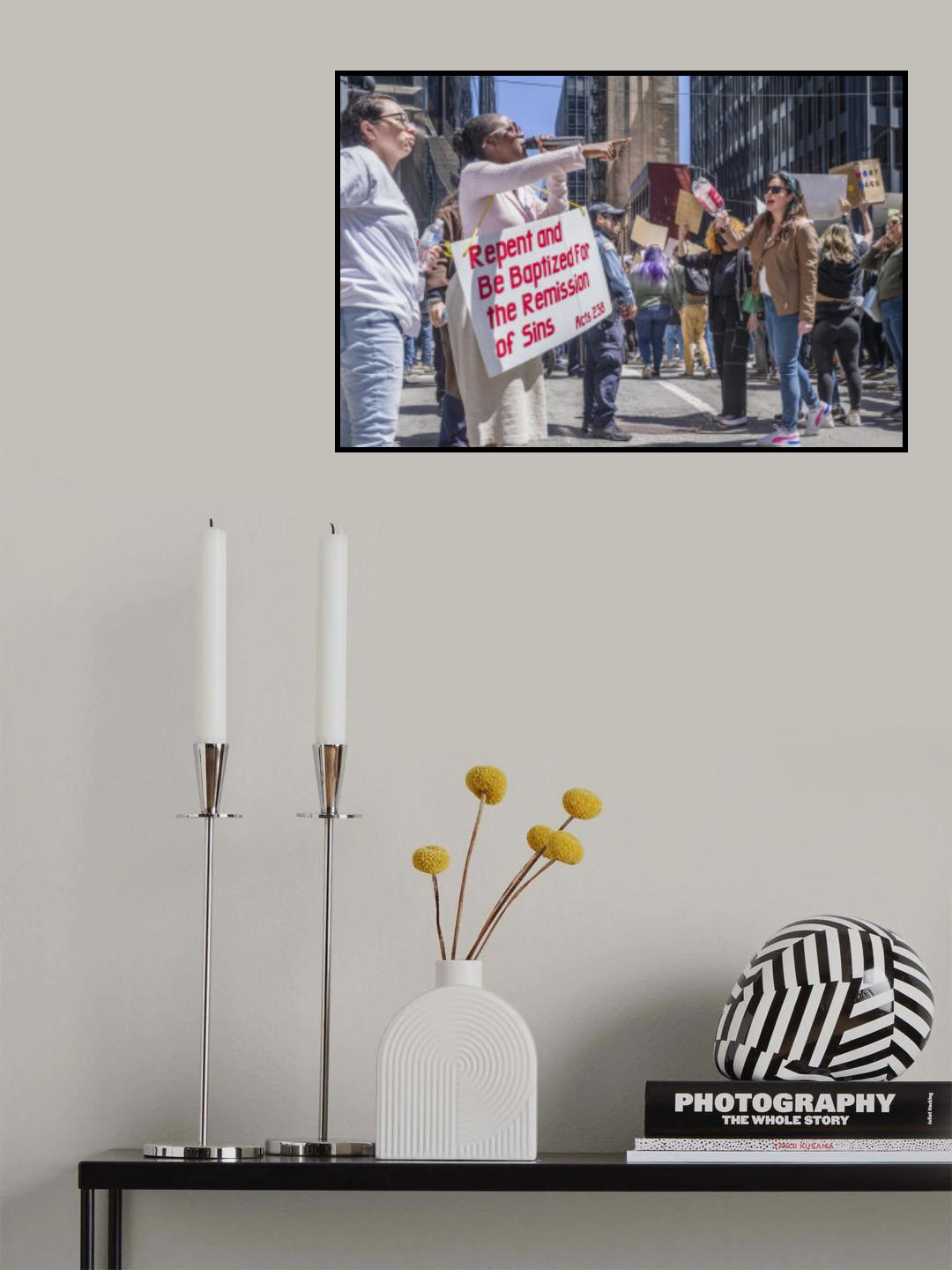 Opposing Views Poster och Canvastavla