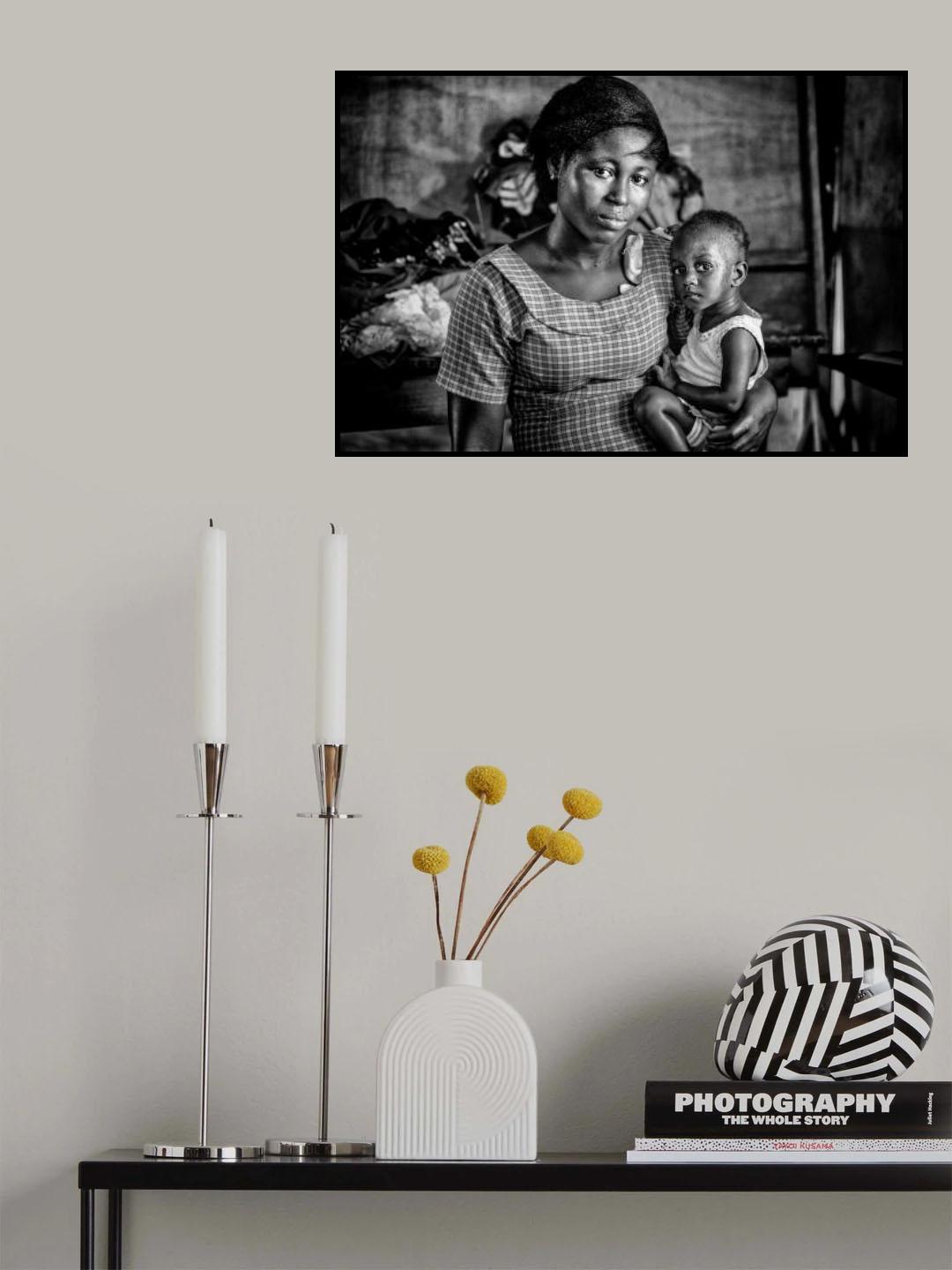 Mother and her child in a sewing company in Ghana. Poster och Canvastavla
