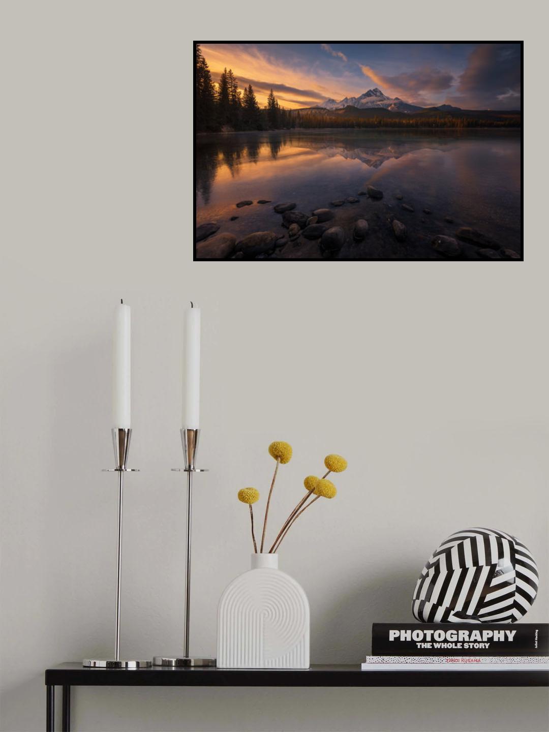Pyramid Mountain, Canada Poster och Canvastavla