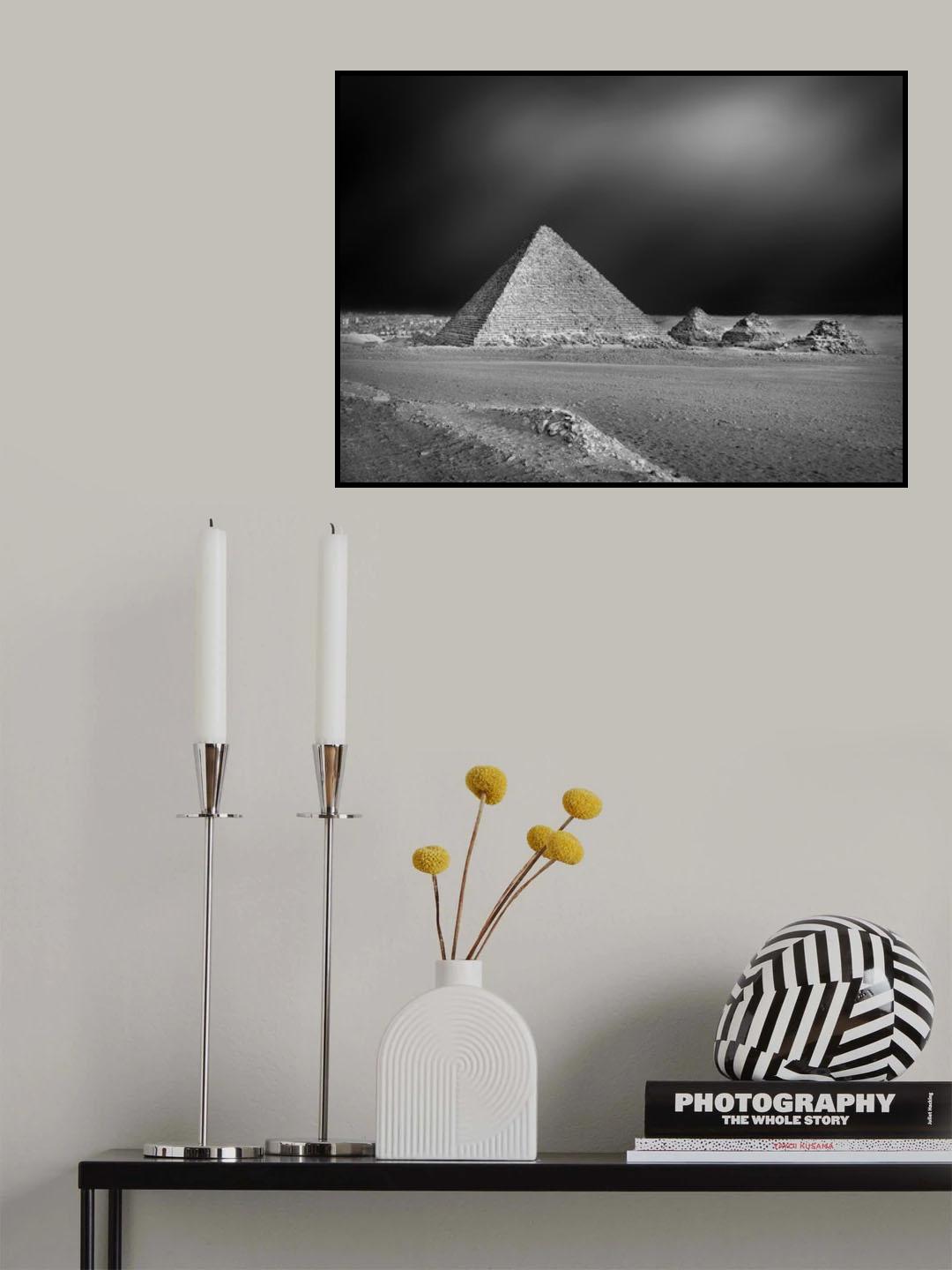 PYRAMIDS Poster och Canvastavla