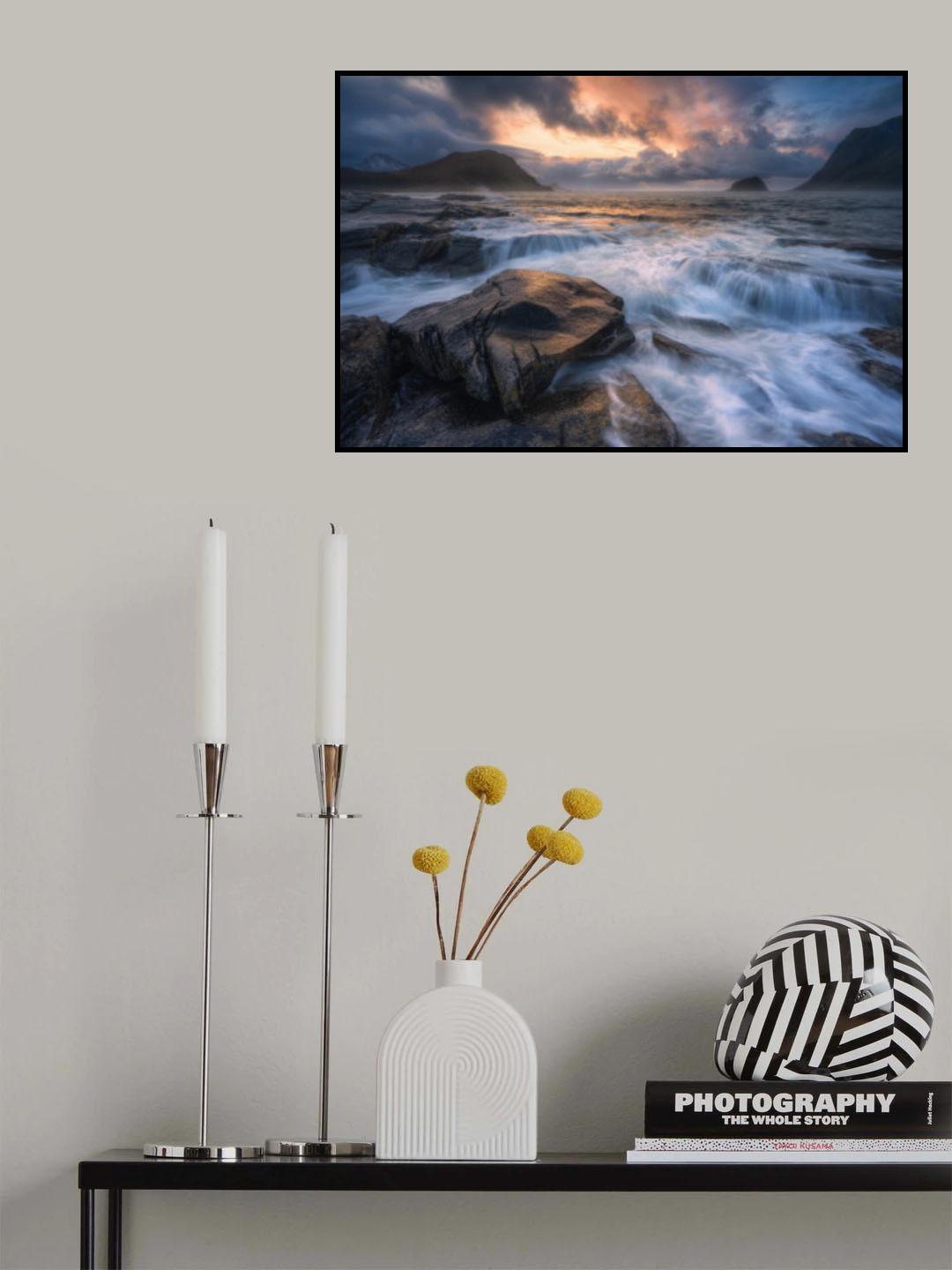 "LONELY BY THE SEA" Poster och Canvastavla