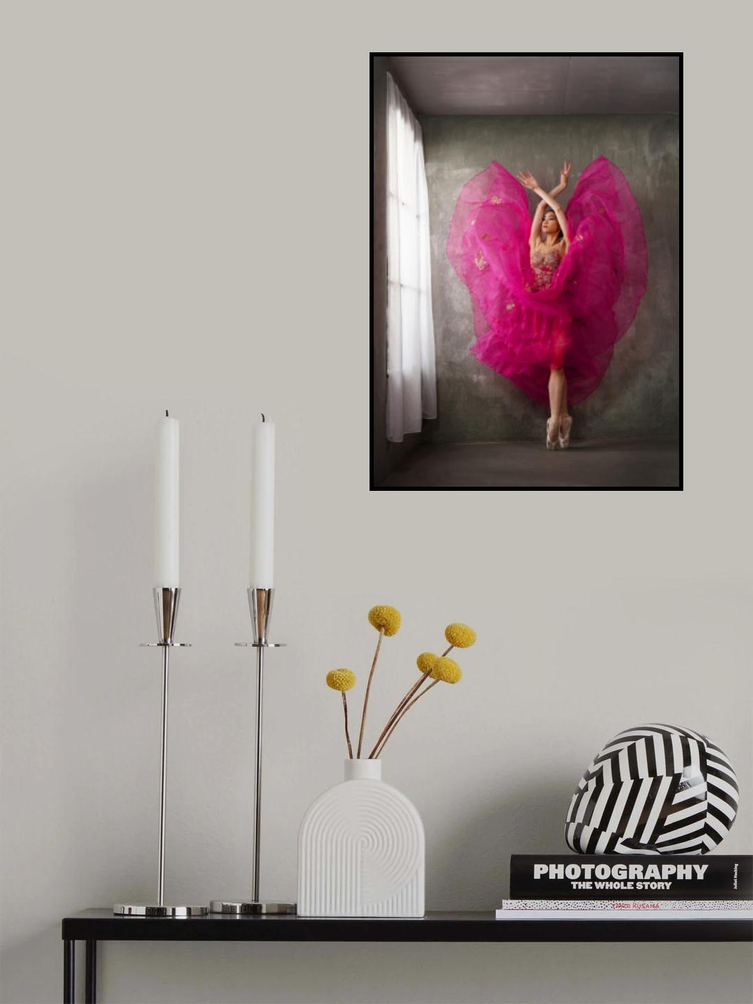 Pose like a butterfly Poster och Canvastavla