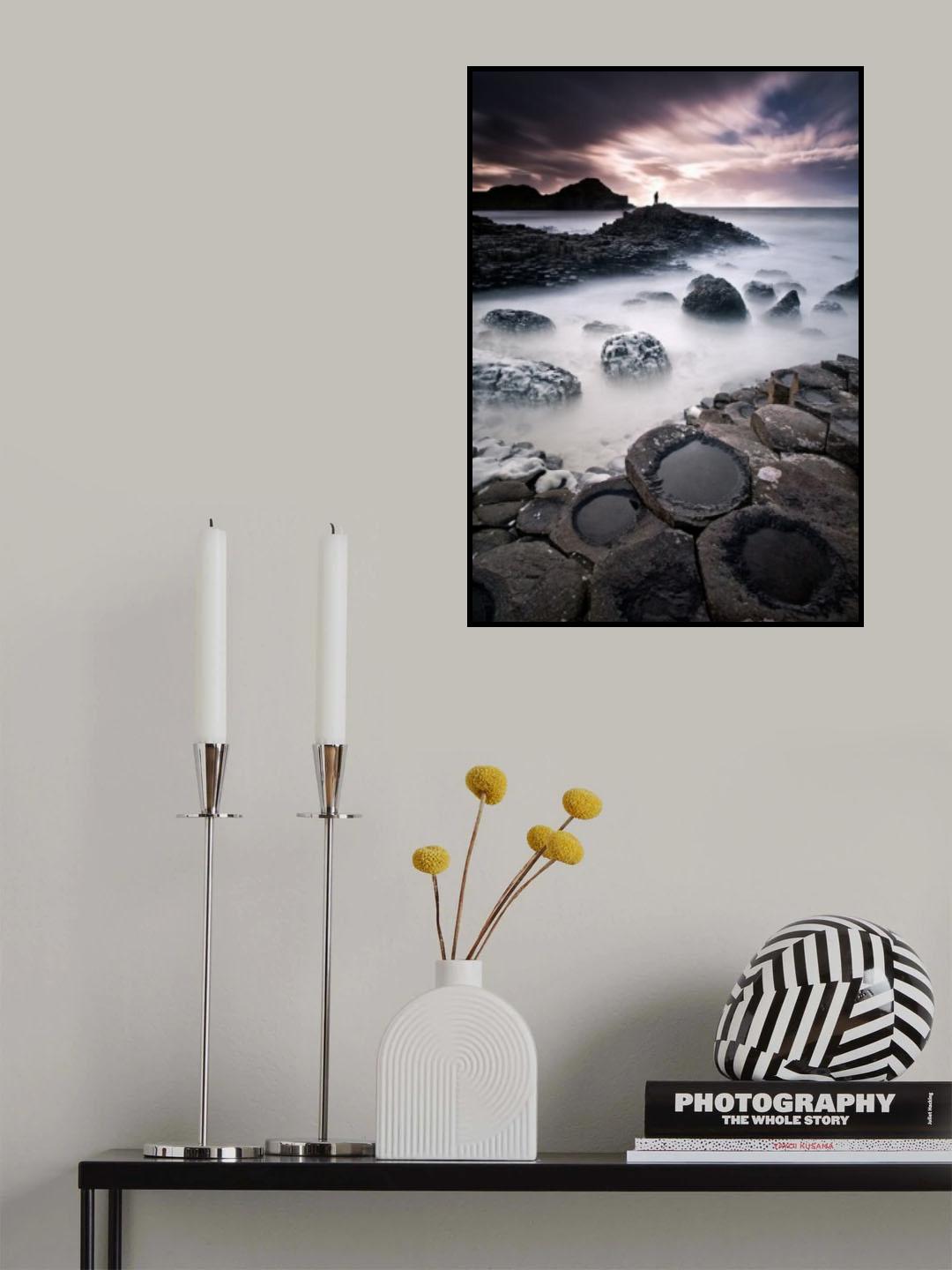 Alone Poster och Canvastavla