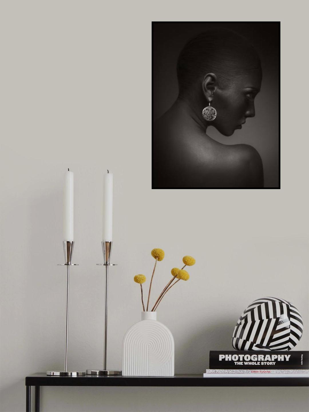 Model with an earring Poster och Canvastavla