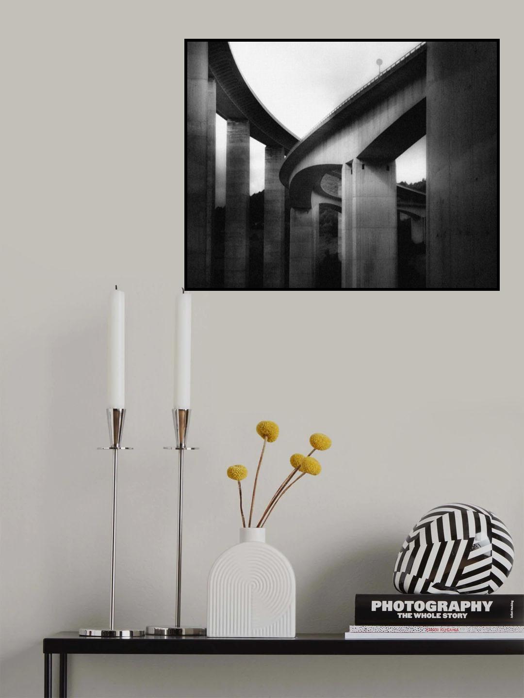 UNDER THE BRIDGES Poster och Canvastavla