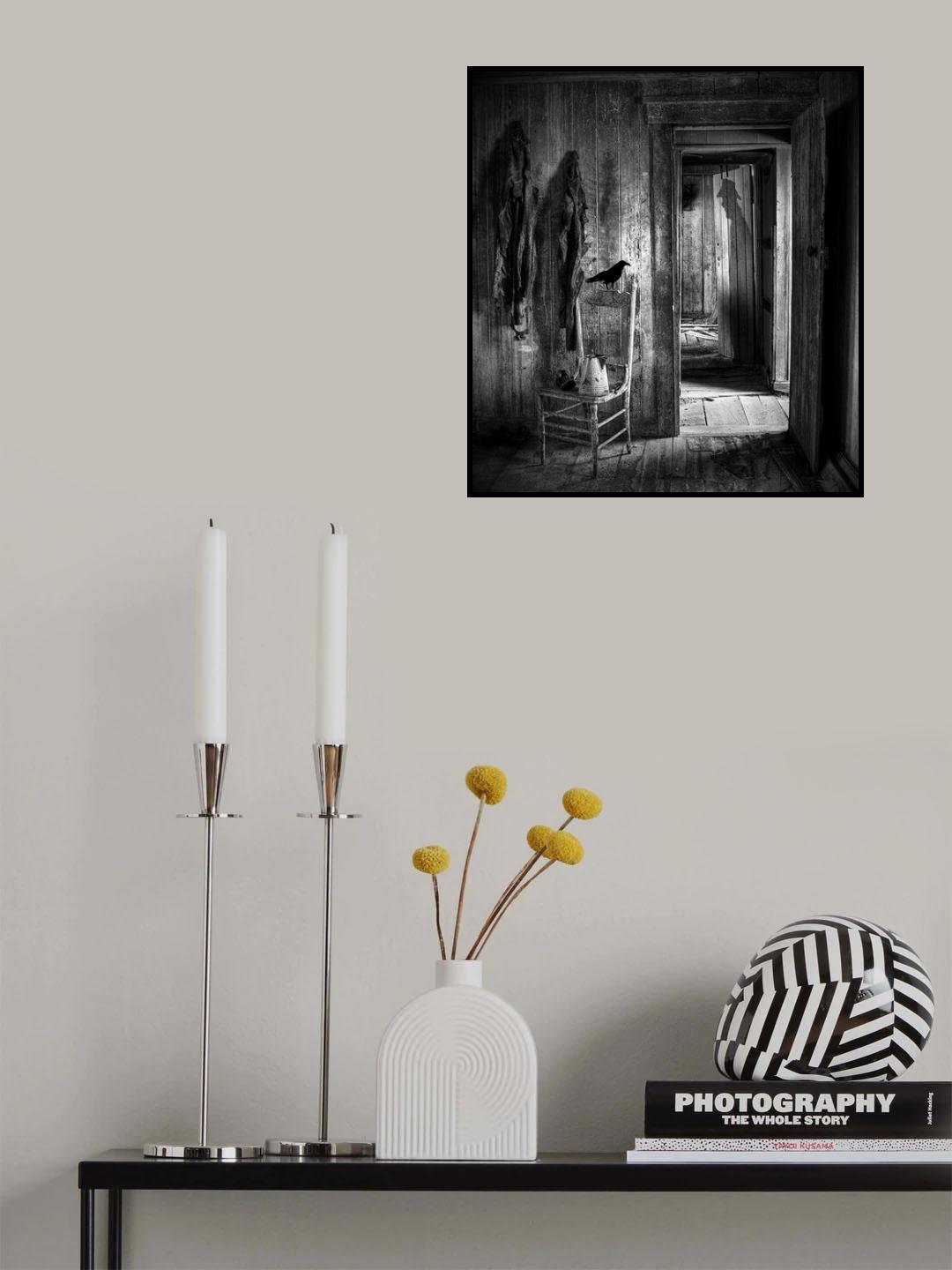 An Uneasy Feeling Poster och Canvastavla