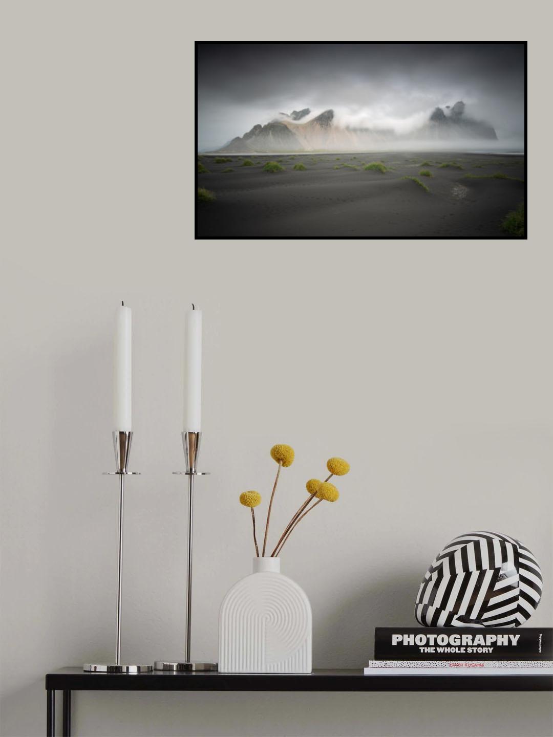 Misty morning at Vestahorn Poster och Canvastavla