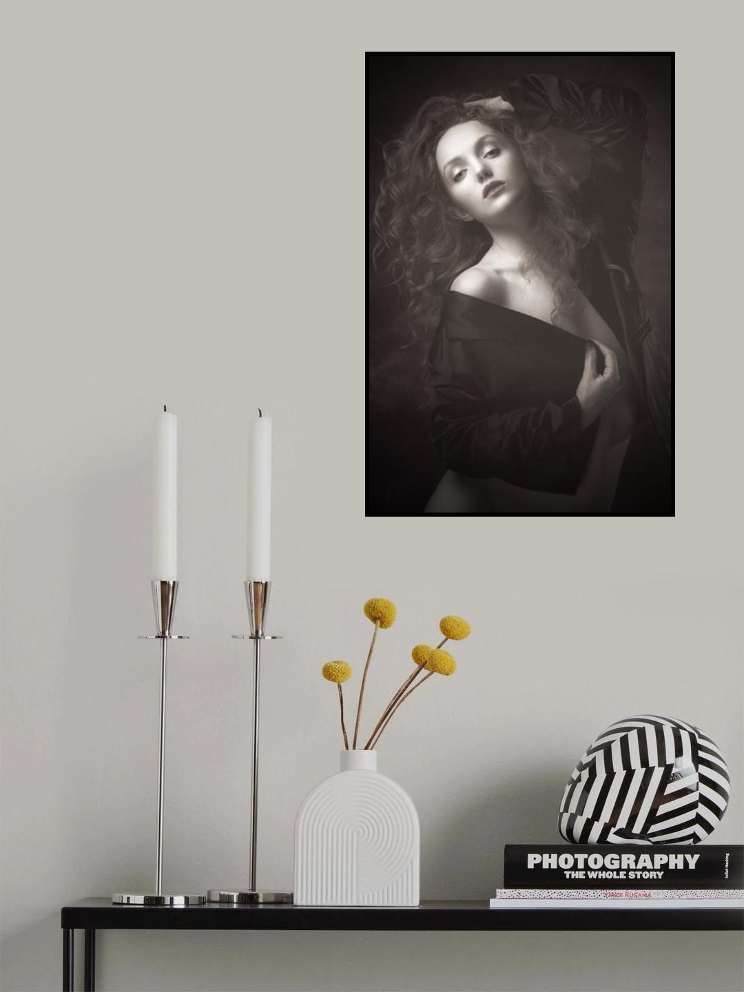 Ivory Flame Poster och Canvastavla