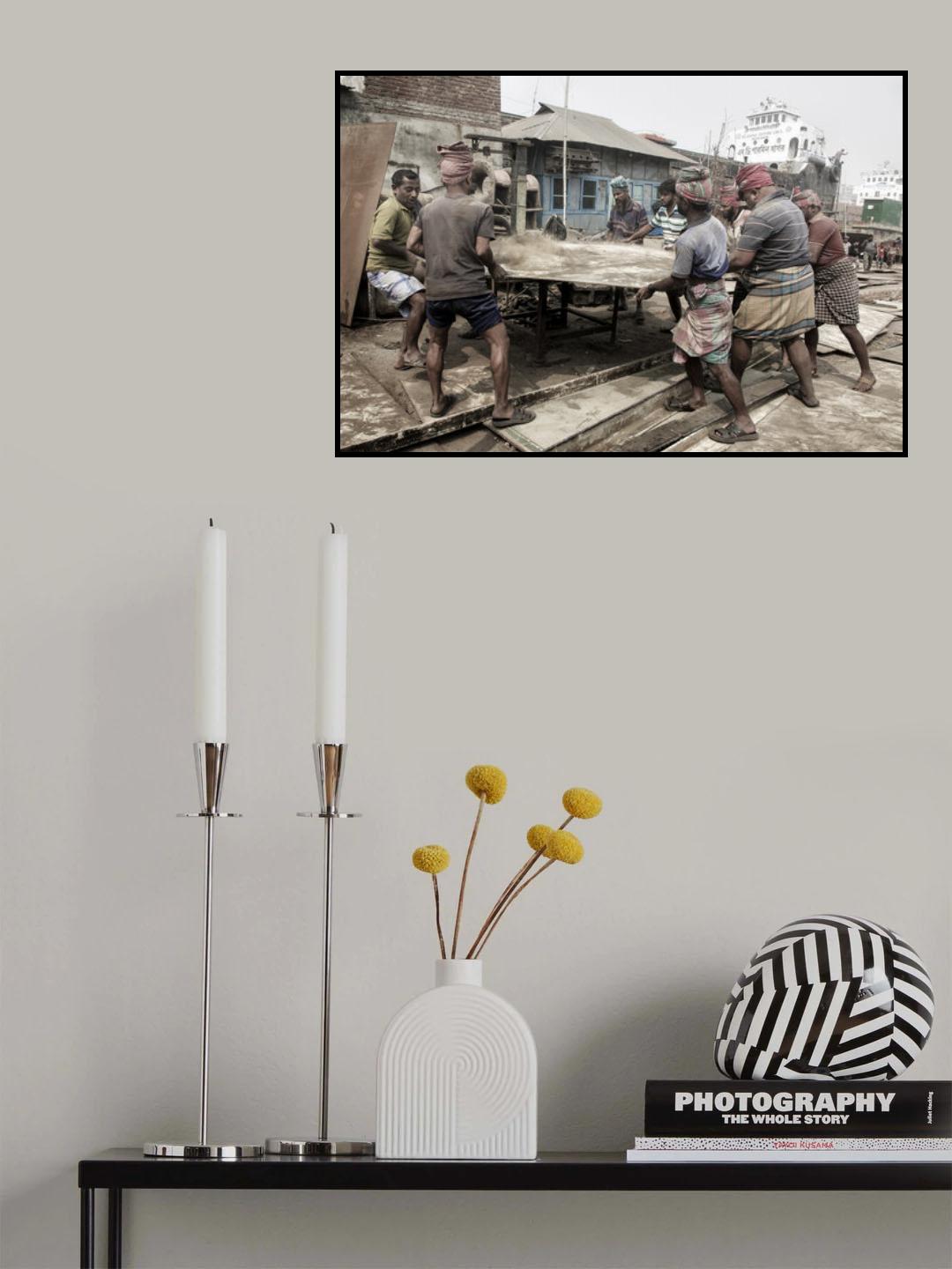 working at Char Kaliganj shipyard Poster och Canvastavla