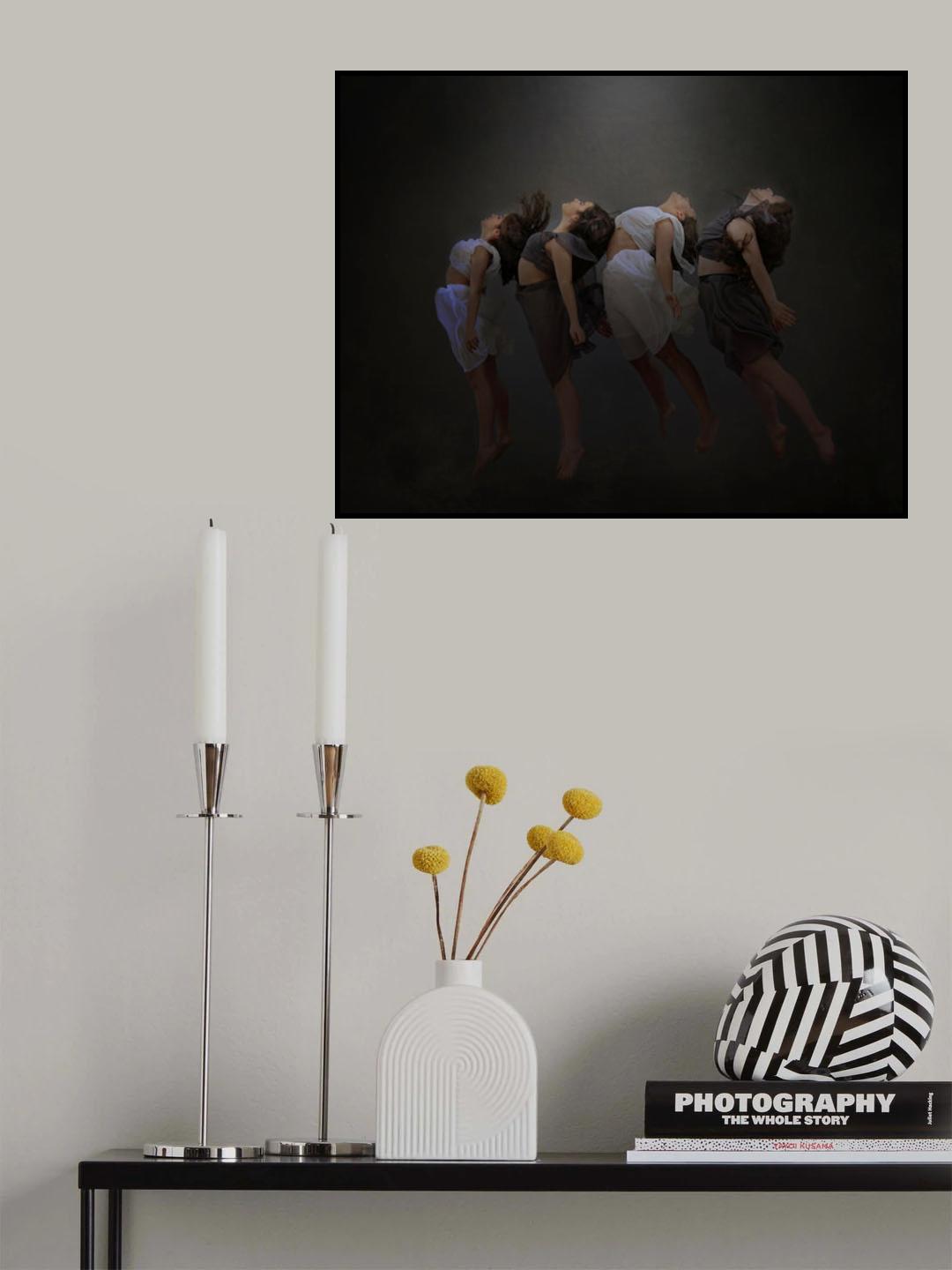 Jumping Girls Poster och Canvastavla