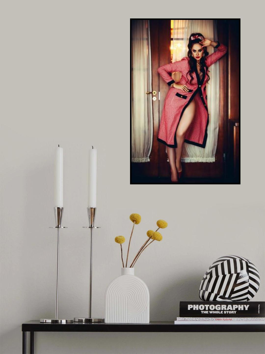 She is a mess of gorgeous chaos Poster och Canvastavla