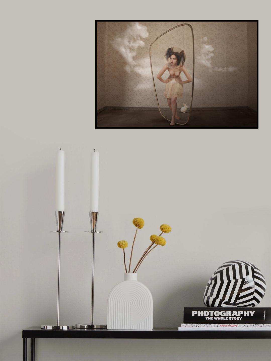 The girl behind the mirror II Poster och Canvastavla