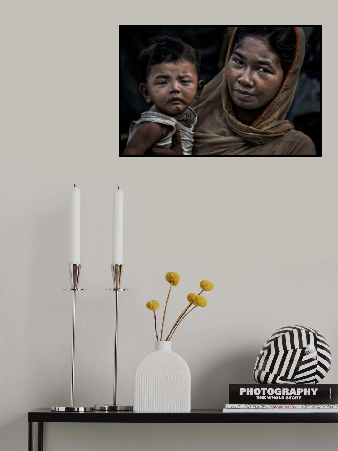 Rohingya refugee mother and child. Poster och Canvastavla
