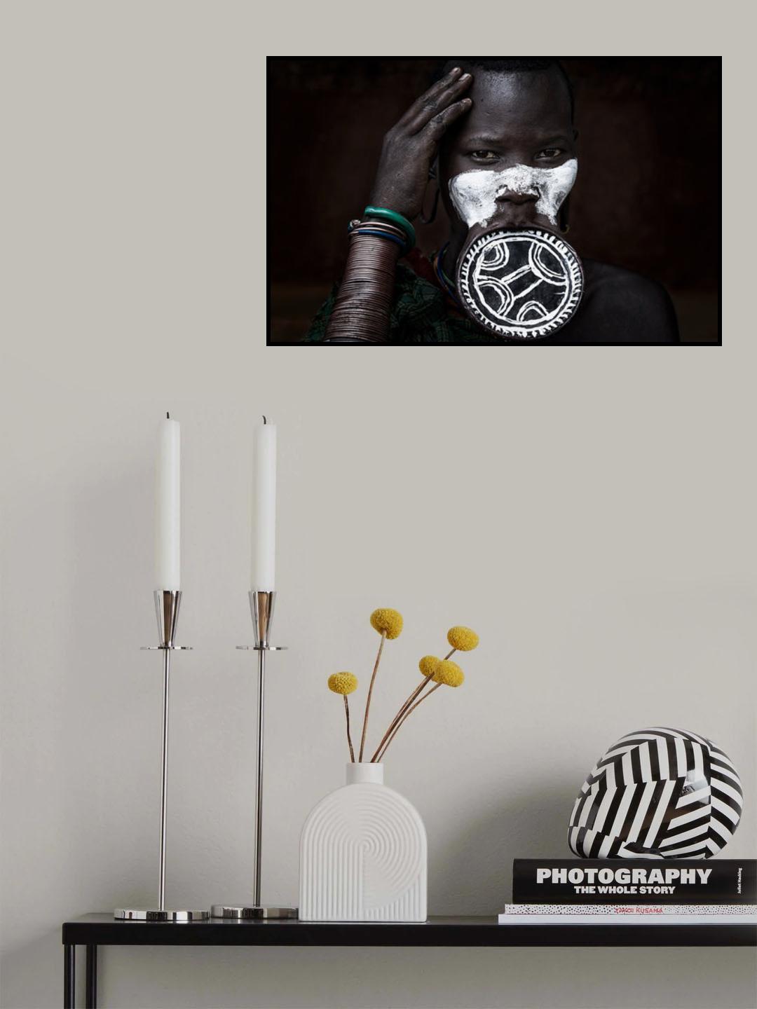 Surma tribe woman. Poster och Canvastavla