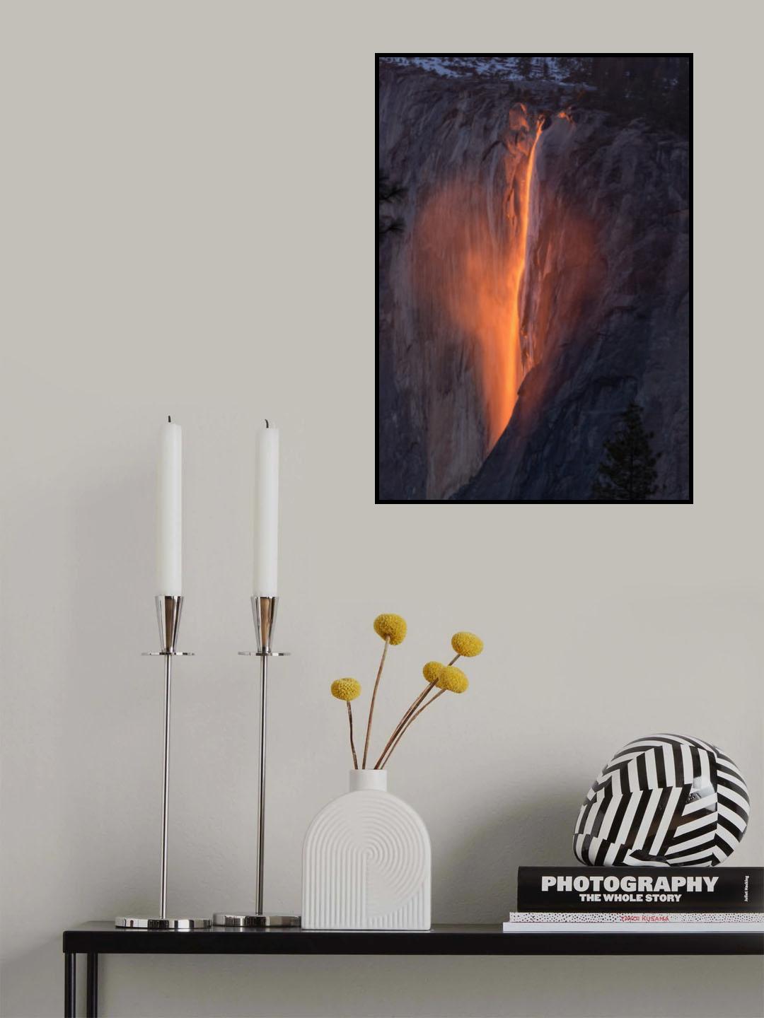 Heart Shaped Firefall Poster och Canvastavla