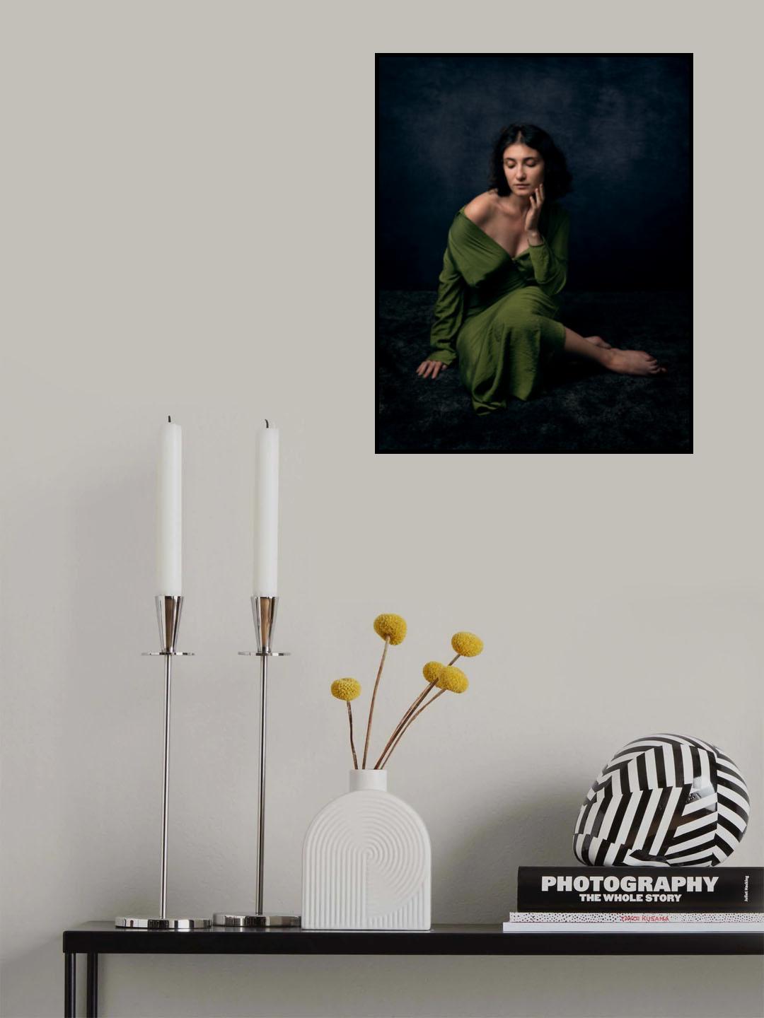 Diana in the green dress Poster och Canvastavla