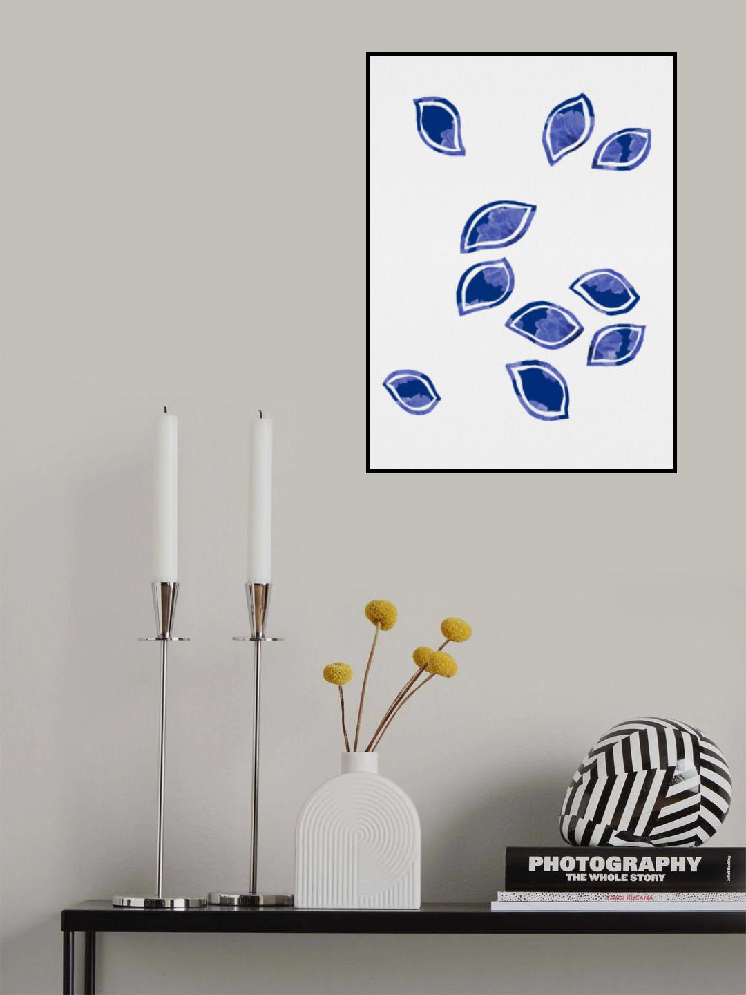 Navy Abstract Scattered Leaves Silhouette Poster och Canvastavla