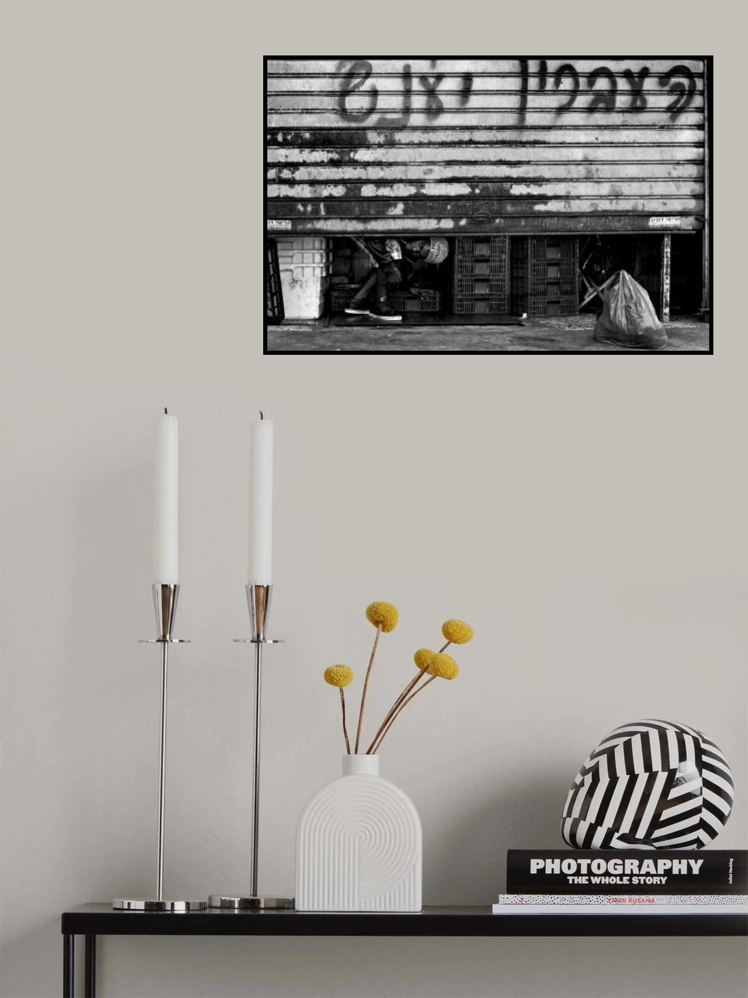Infiltrator Poster och Canvastavla