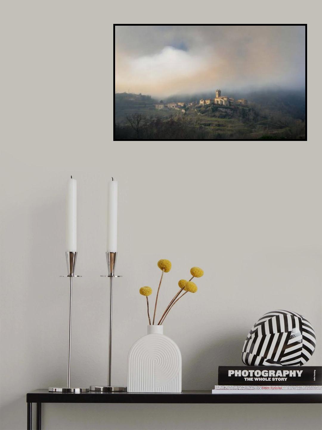 Labatie d'Andaure sous un brouillard illuminé Poster och Canvastavla