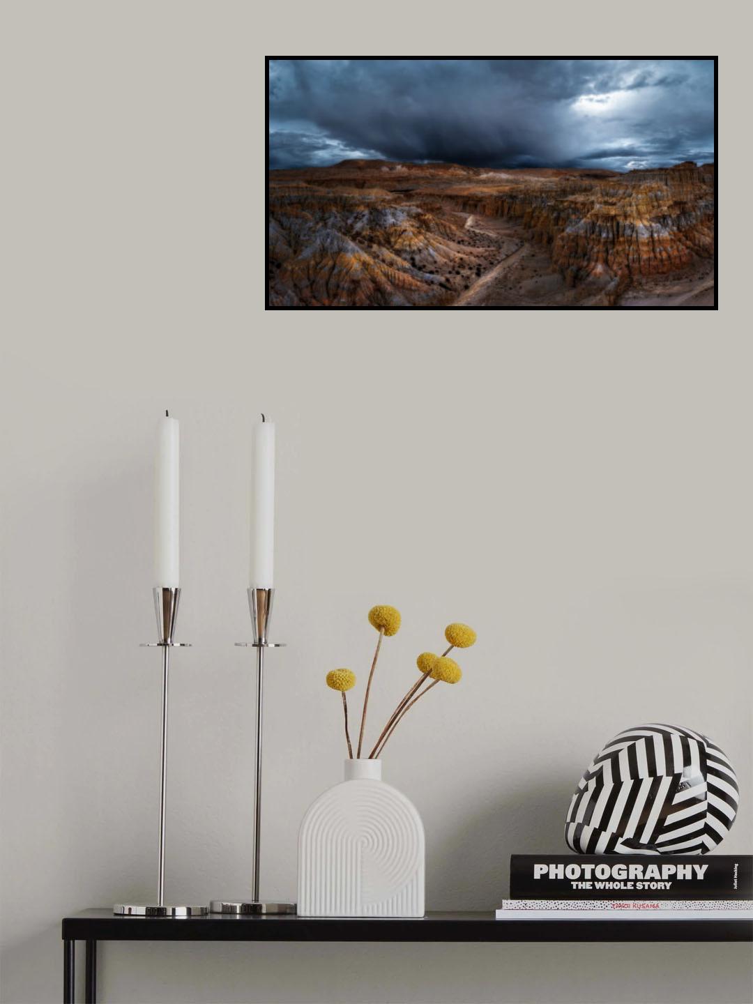 Tsaparang Under Rain Cloud Poster och Canvastavla