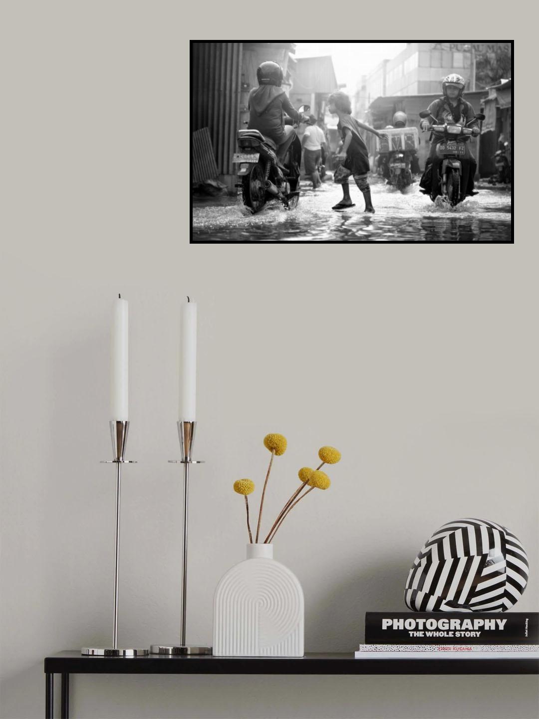 playing on the water Poster och Canvastavla
