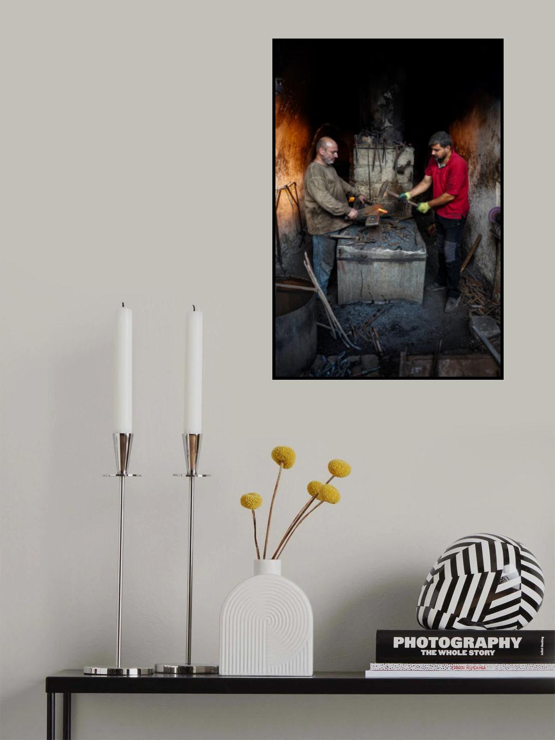 The traditional blacksmithing Poster och Canvastavla