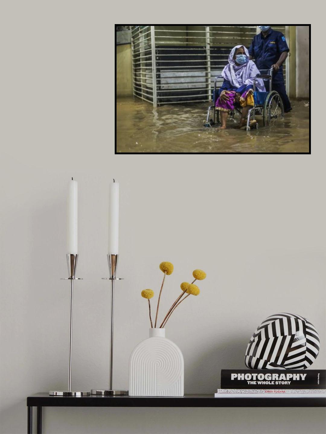 Hospital under water Poster och Canvastavla